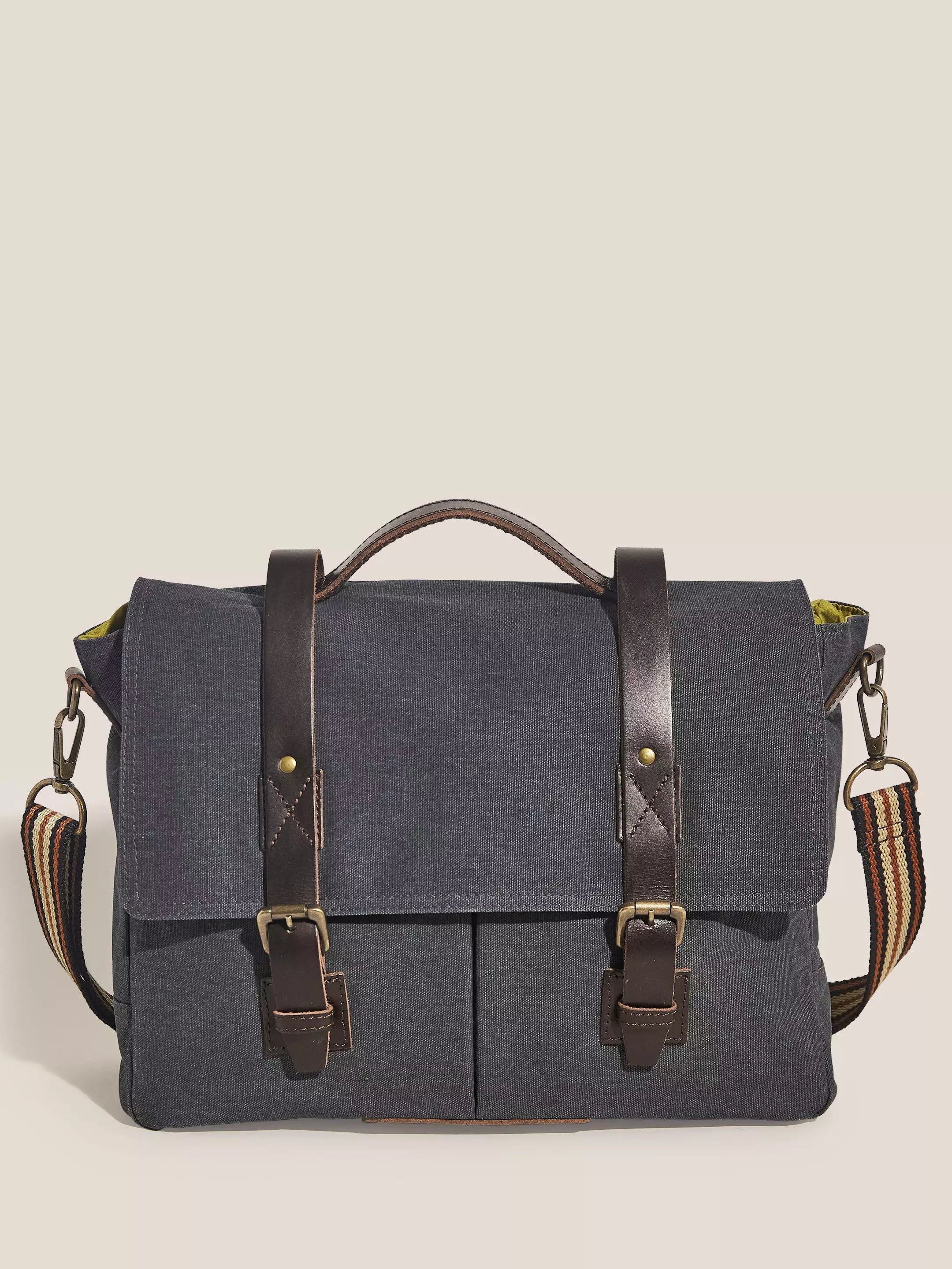 Scout Organic Cotton Messenger