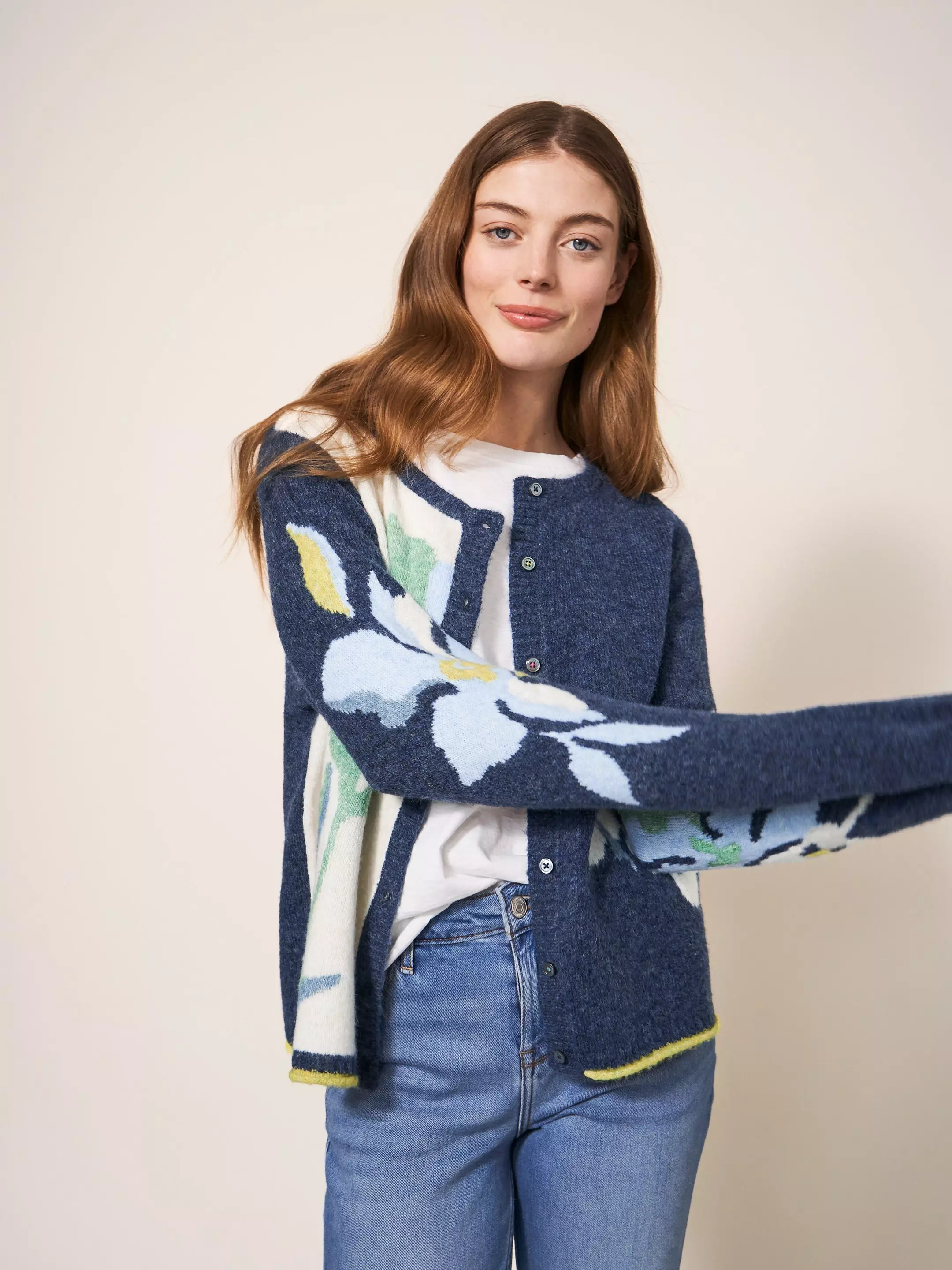 FLORAL CARDI