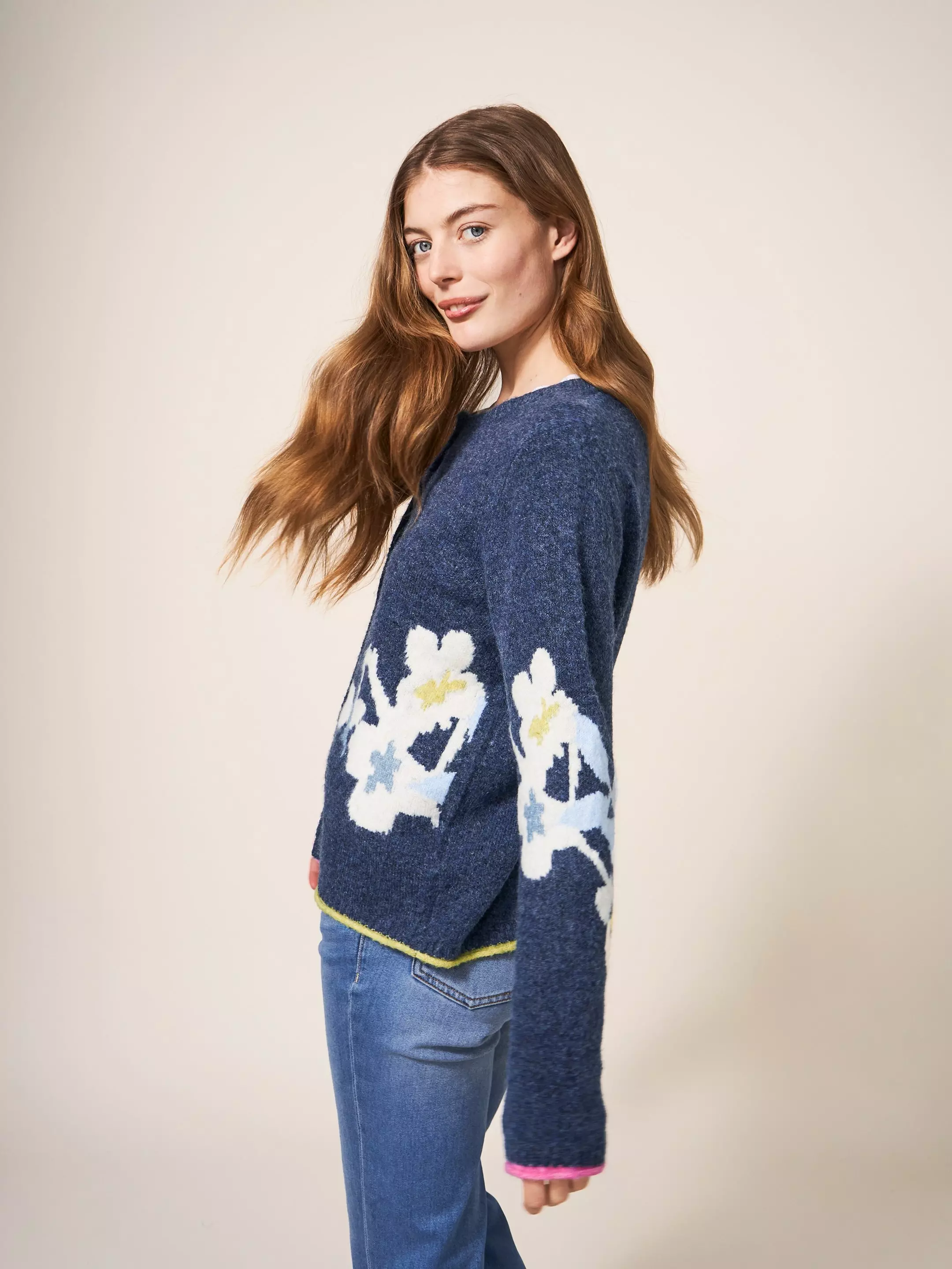 FLORAL CARDI 4 FLORAL CARDI