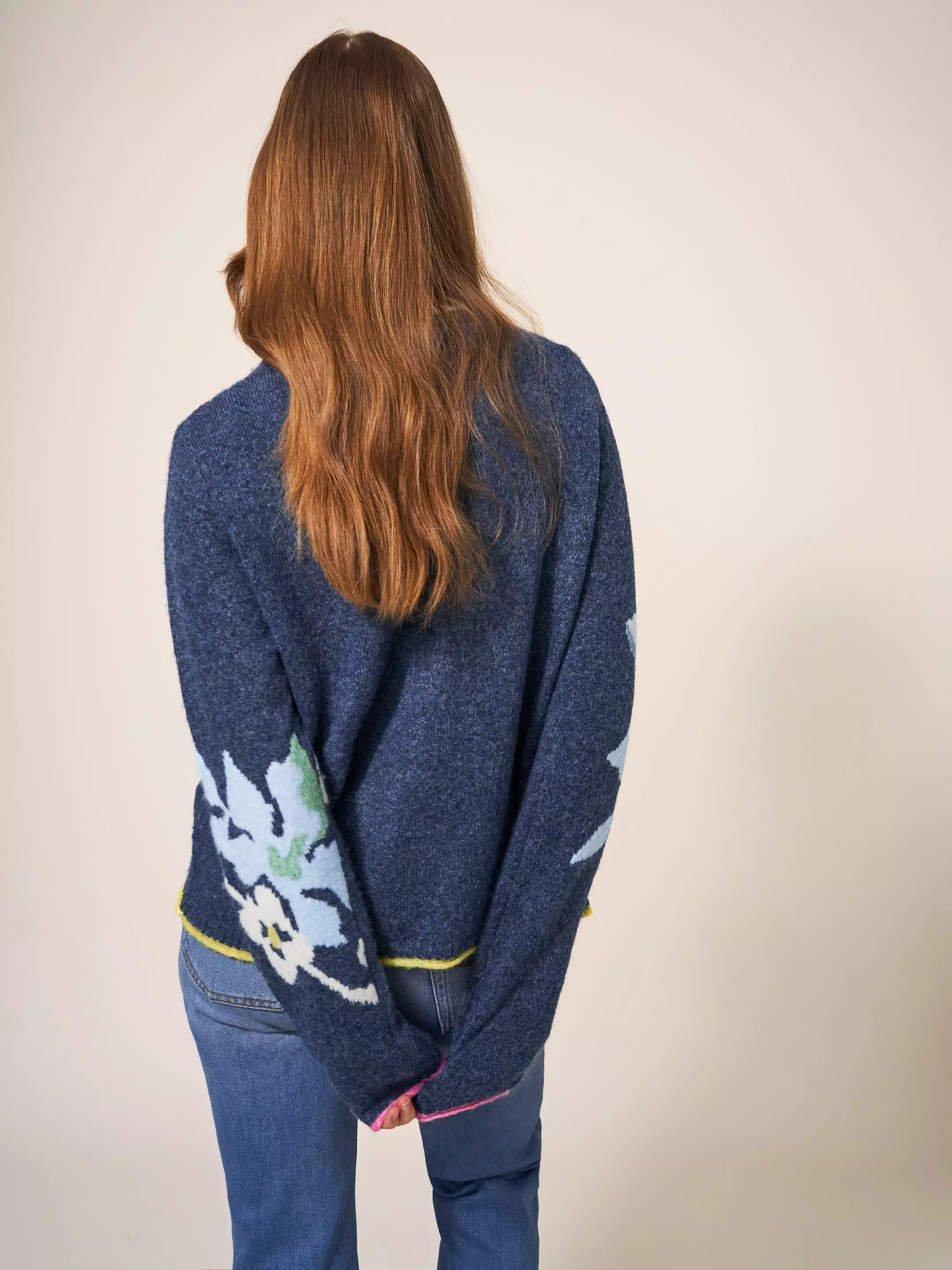 FLORAL CARDI 5 FLORAL CARDI