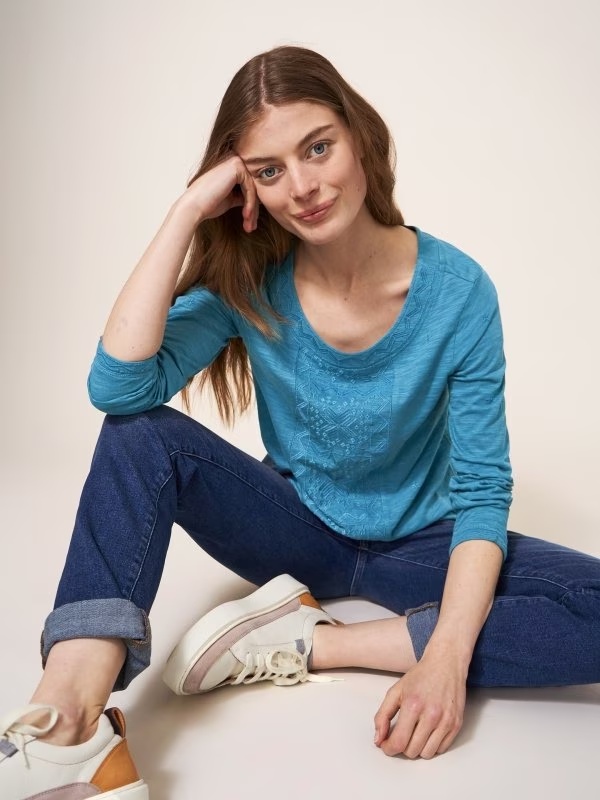 LONG SLEEVE EMBROIDERED WEAVER 3 LONG SLEEVE EMBROIDERED WEAVER