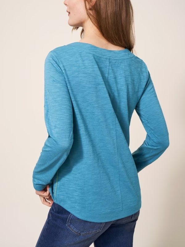 LONG SLEEVE EMBROIDERED WEAVER 5 LONG SLEEVE EMBROIDERED WEAVER