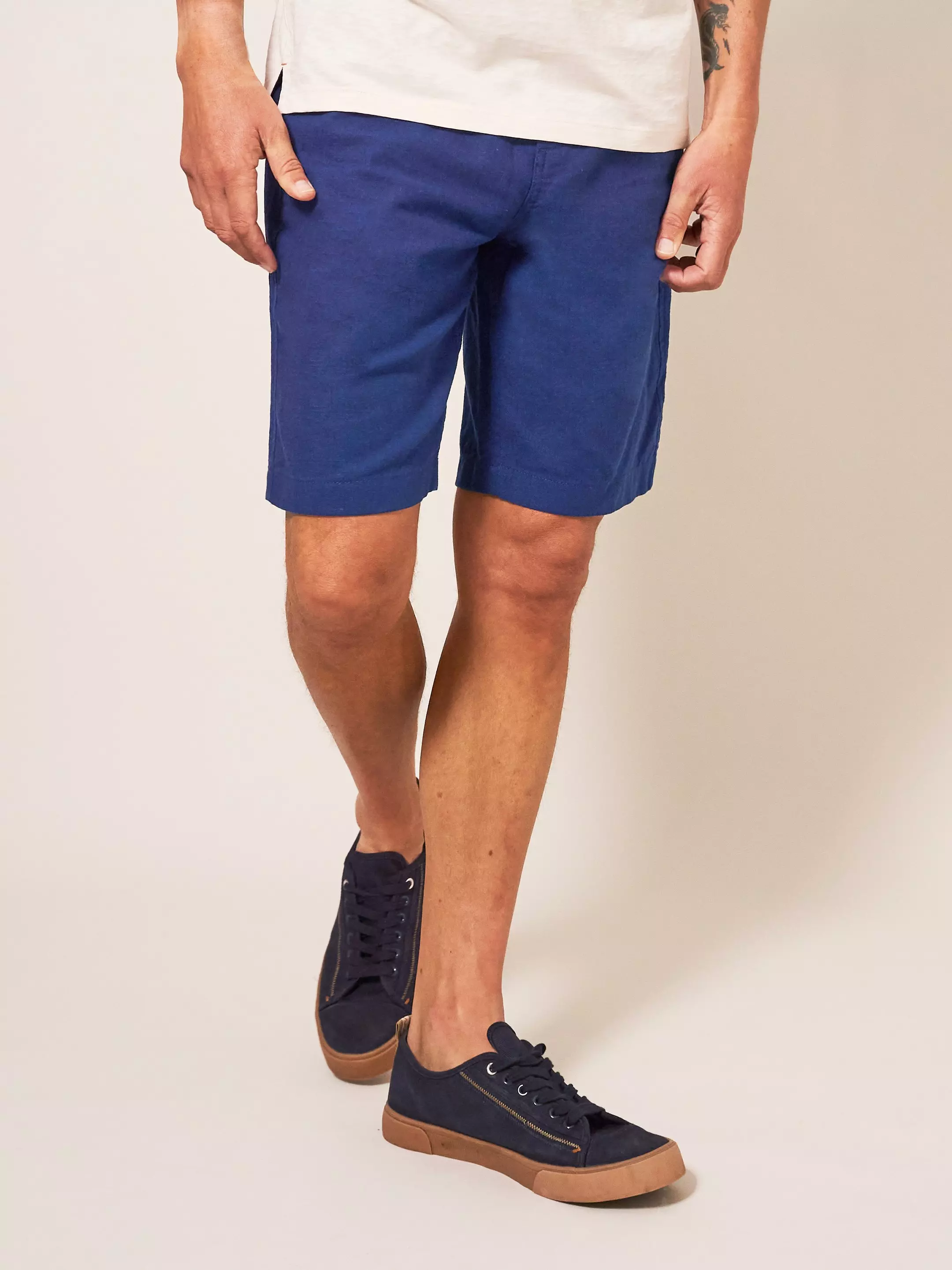 Linen Blend Short
