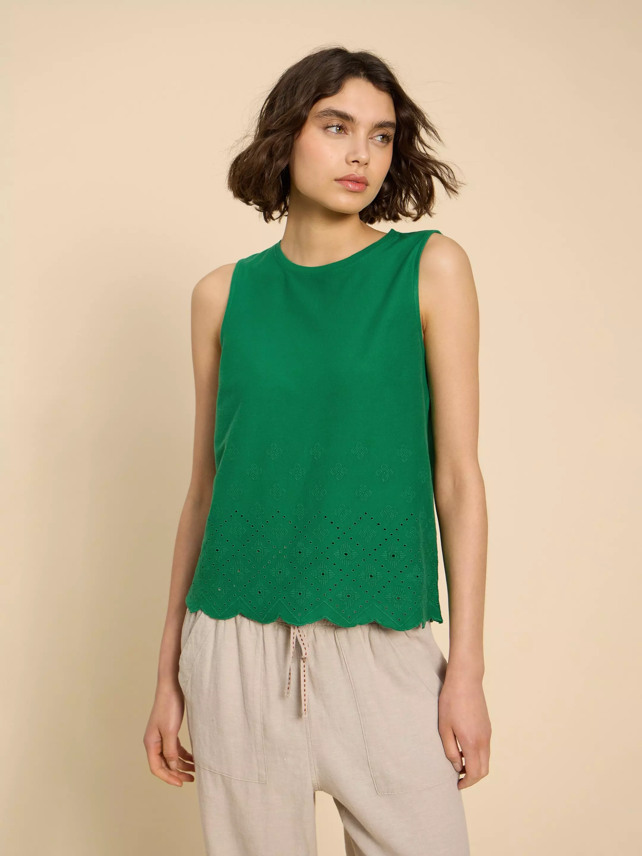 SILVIA CUT OUT VEST 3 SILVIA CUT OUT VEST
