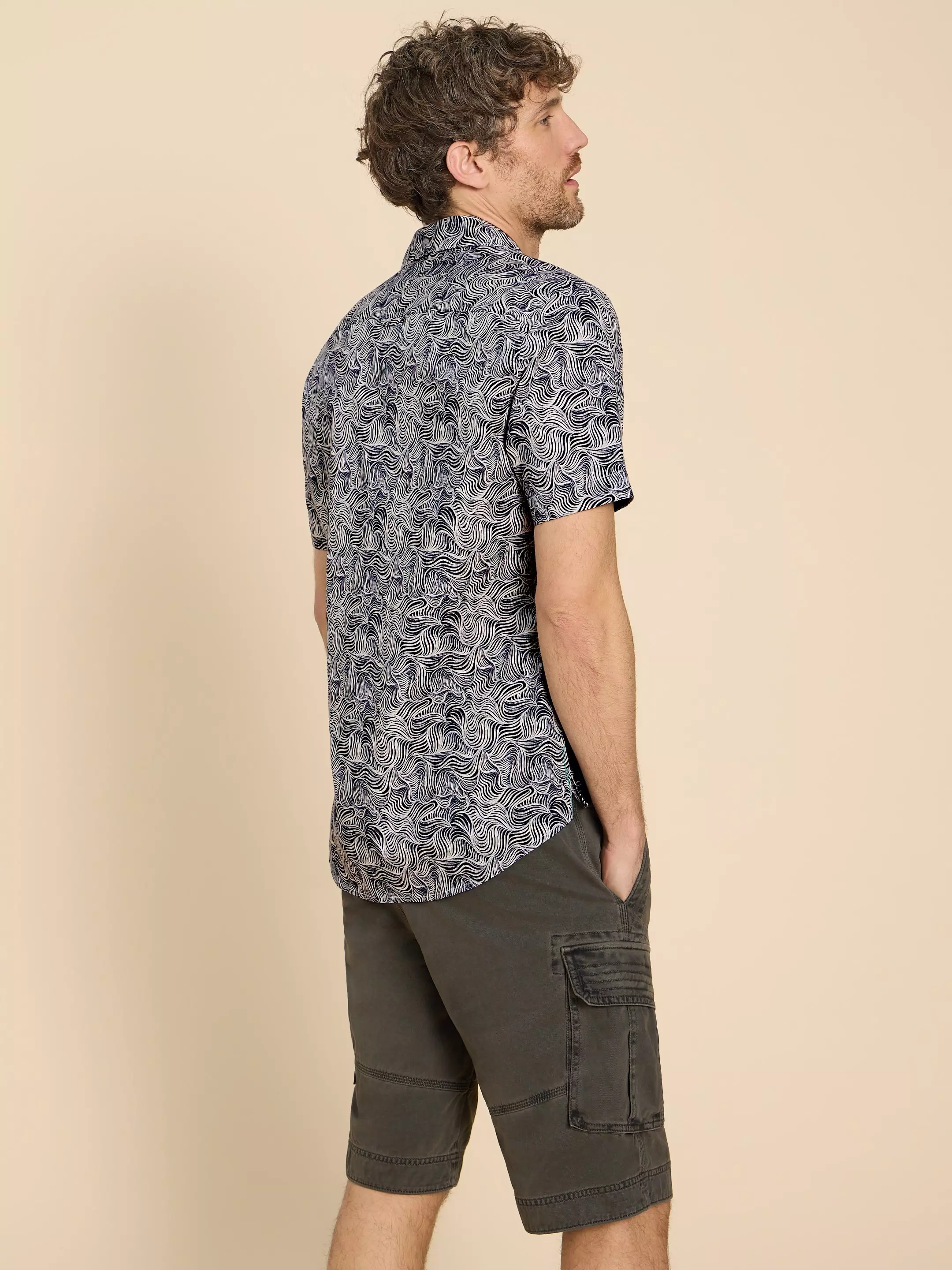 Waves Printed SS Shirt 5 Waves Printed SS Shirt