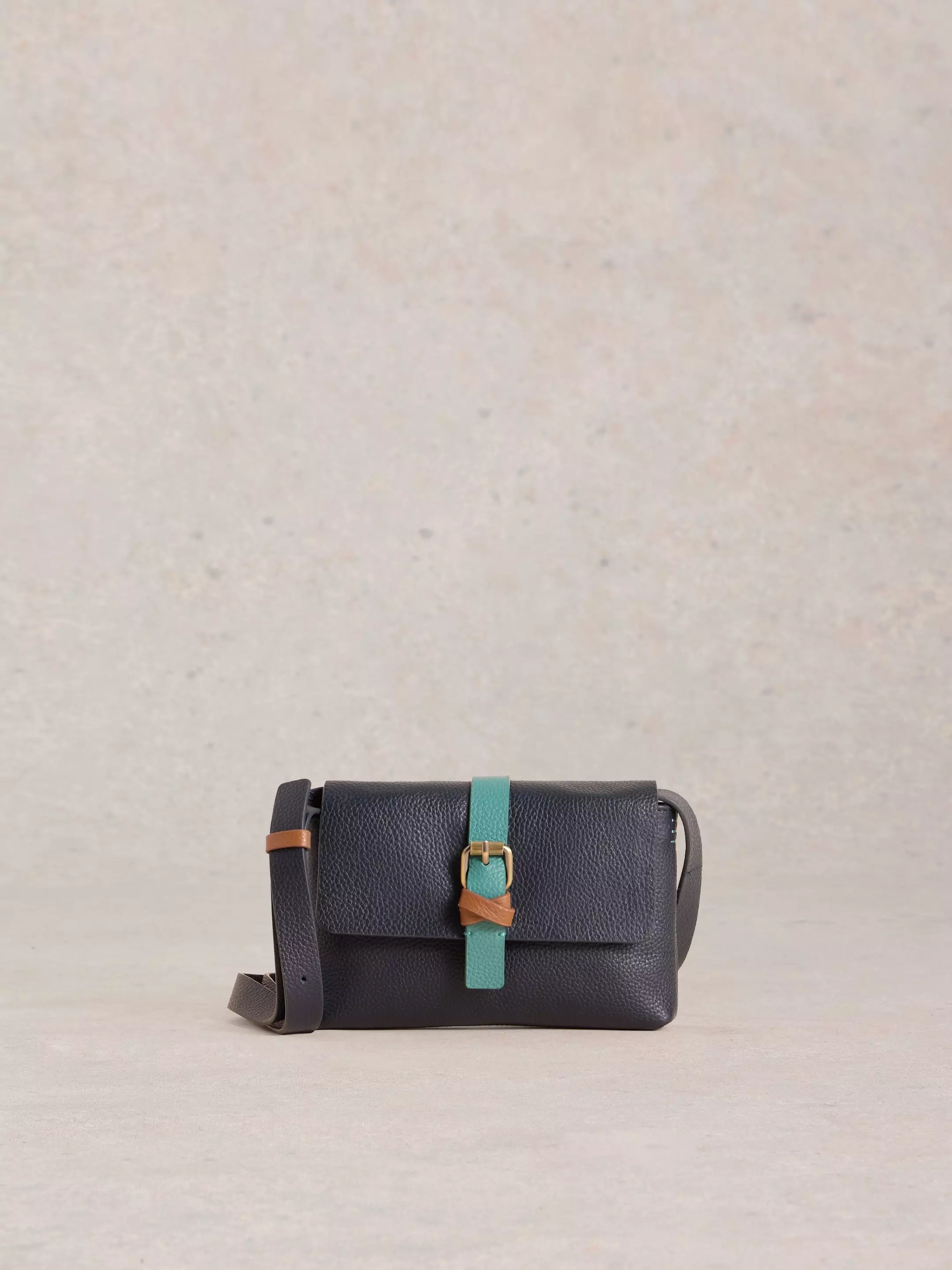 Landscape Leather Phone Bag 