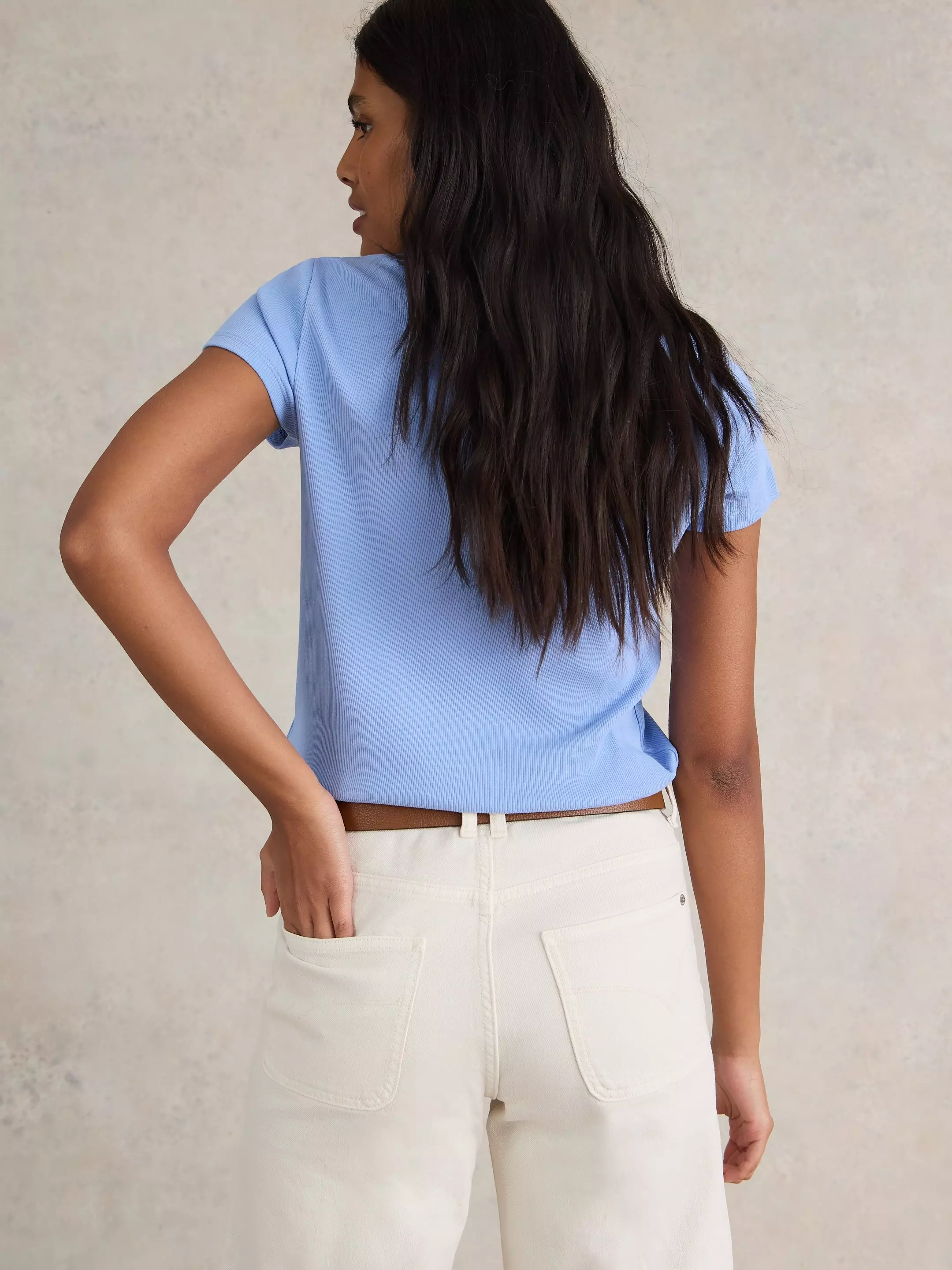 AIDA TEE 5 AIDA TEE