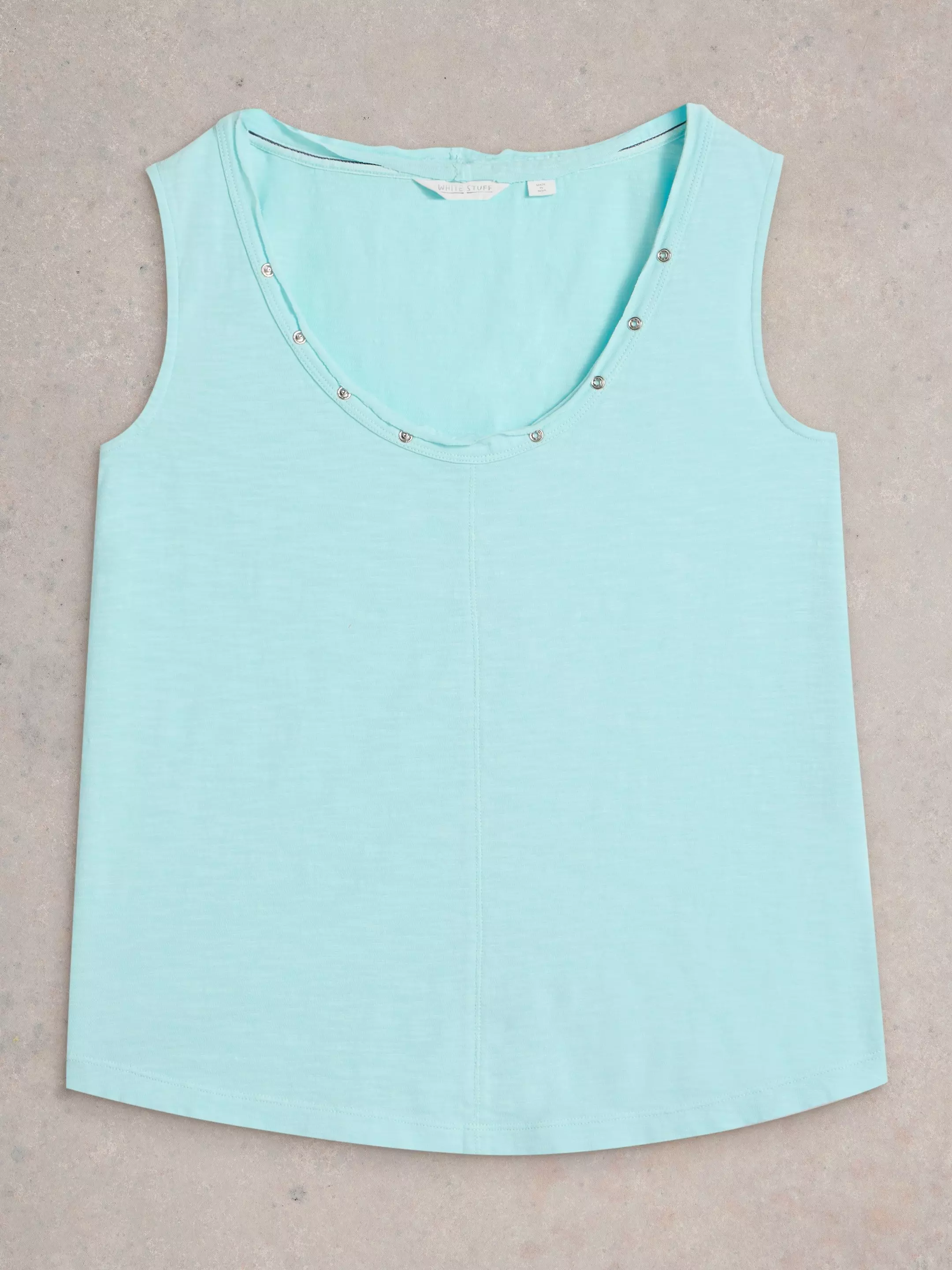 AVA VEST 6 AVA VEST