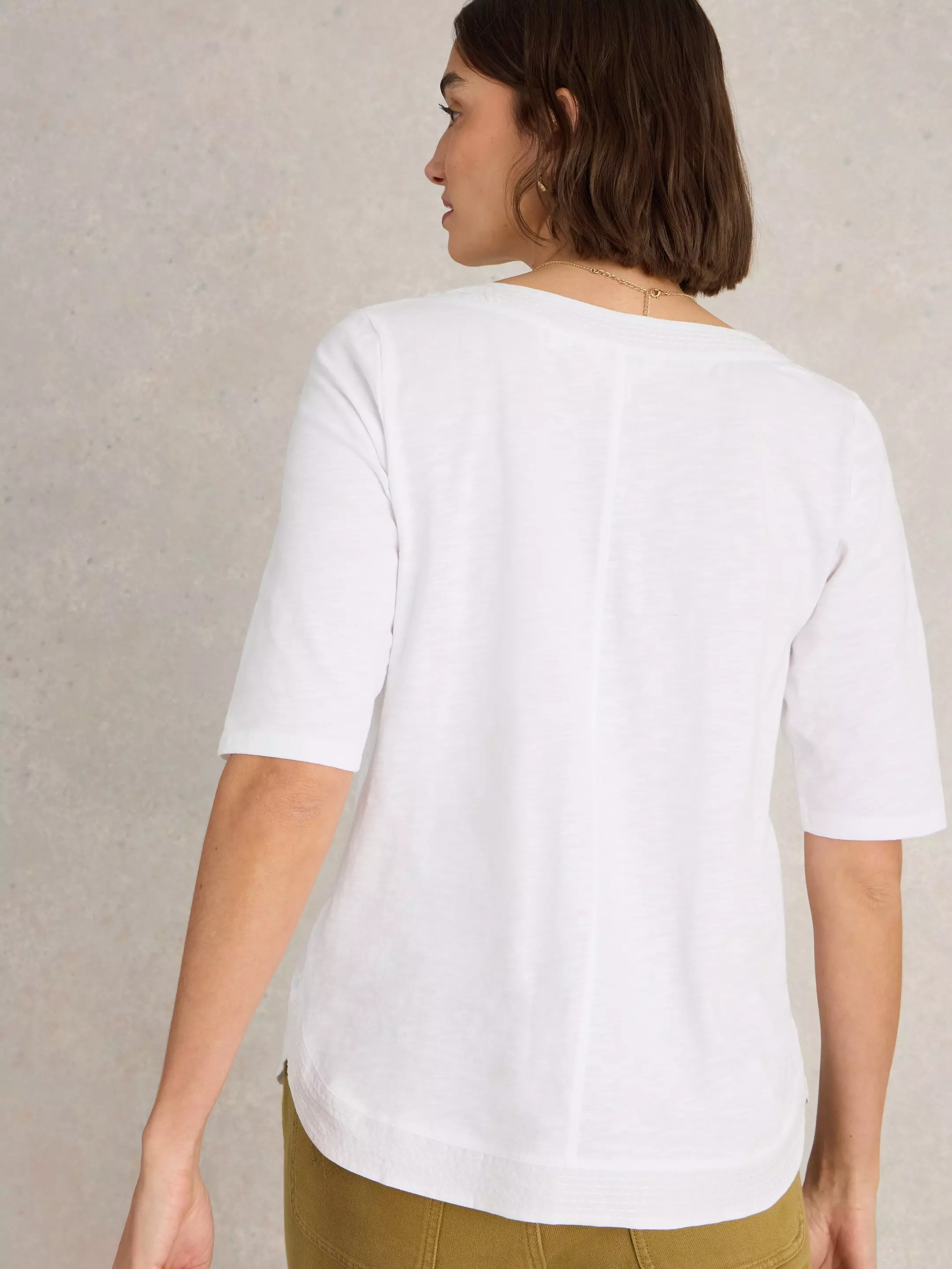WEAVER NOTCH NECK TOP 5 WEAVER NOTCH NECK TOP