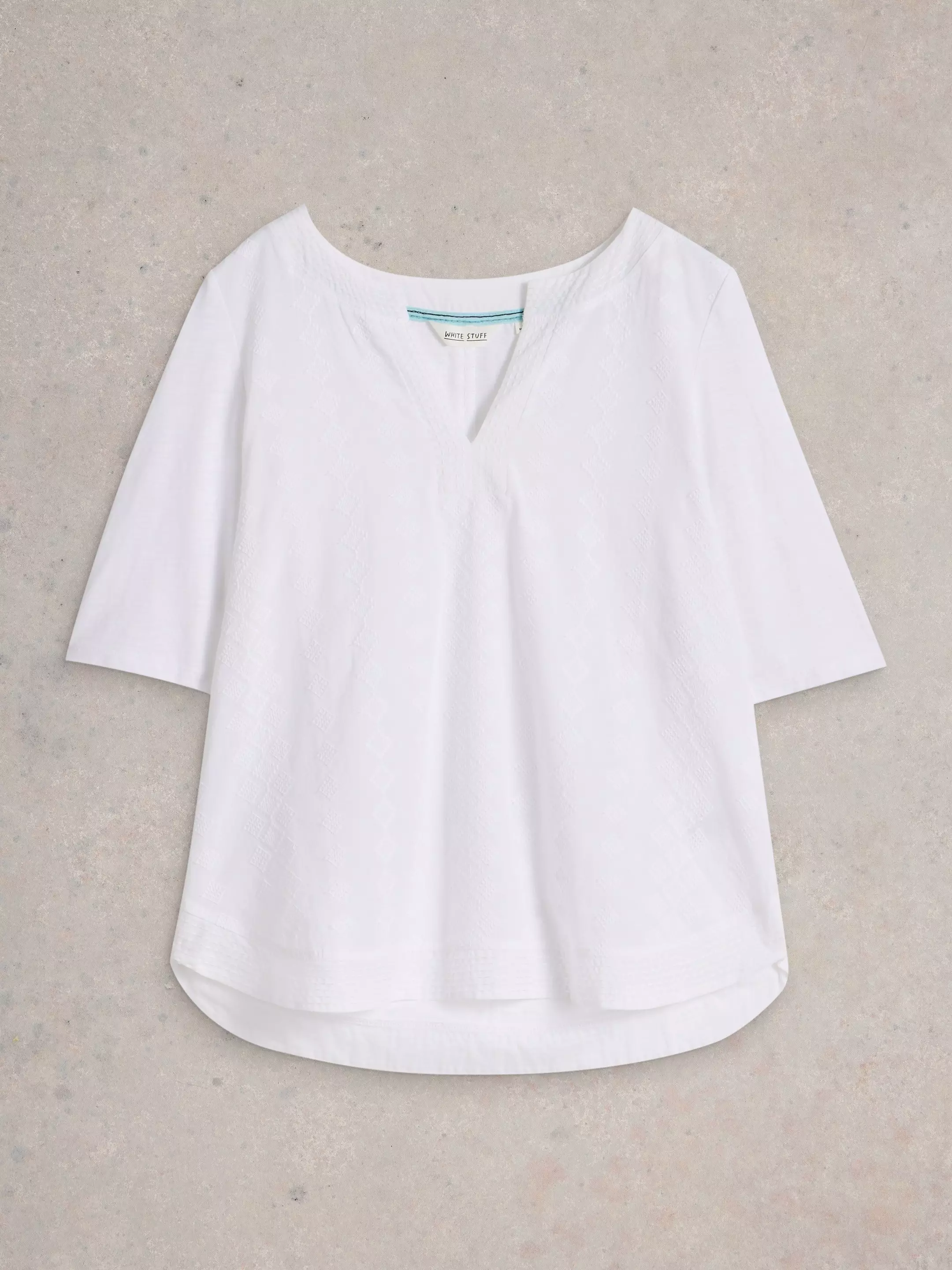 WEAVER NOTCH NECK TOP 6 WEAVER NOTCH NECK TOP