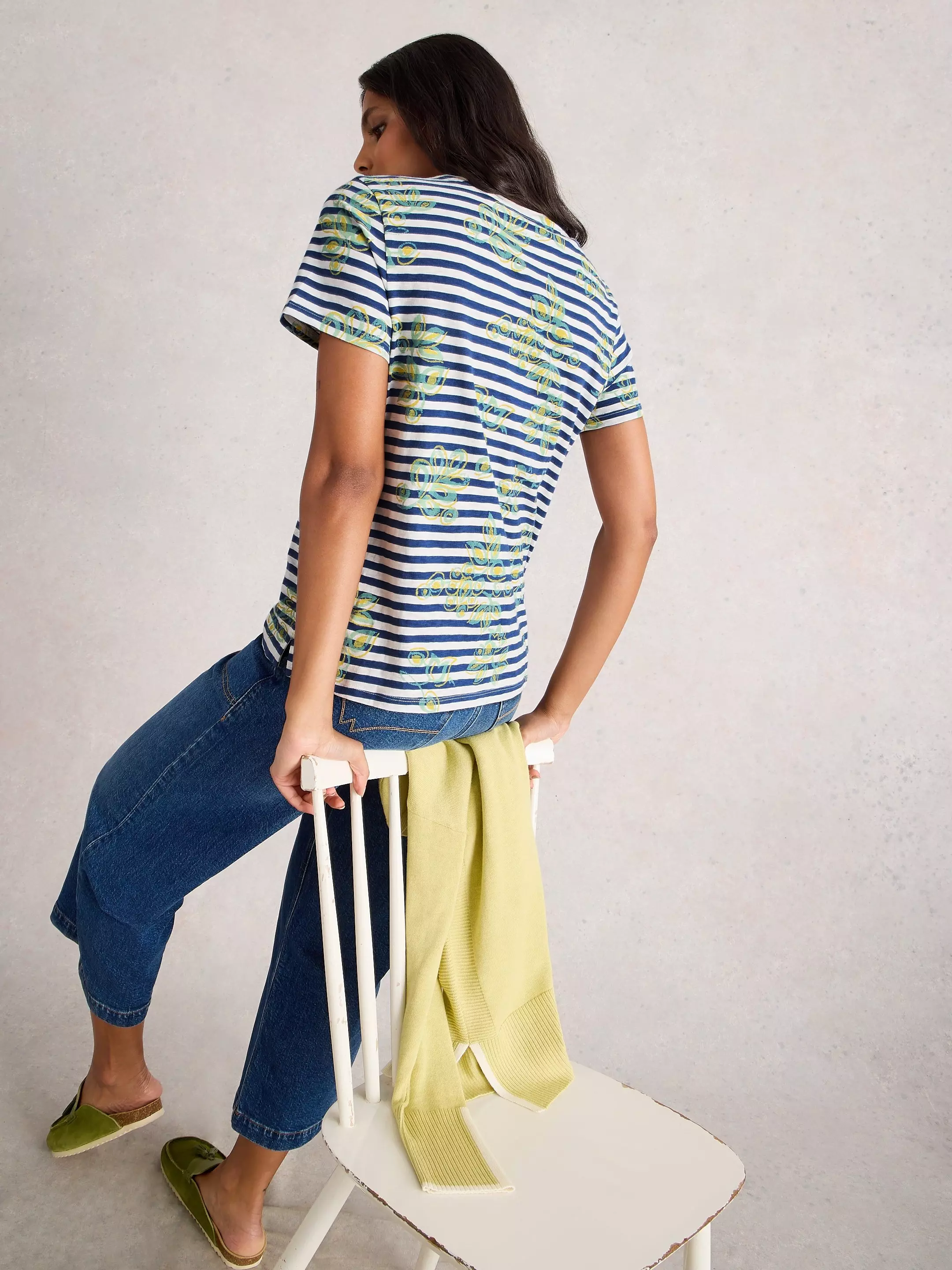 ABBIE CREW NECK SHORT SLEEVE TEE 5 ABBIE CREW NECK SHORT SLEEVE TEE