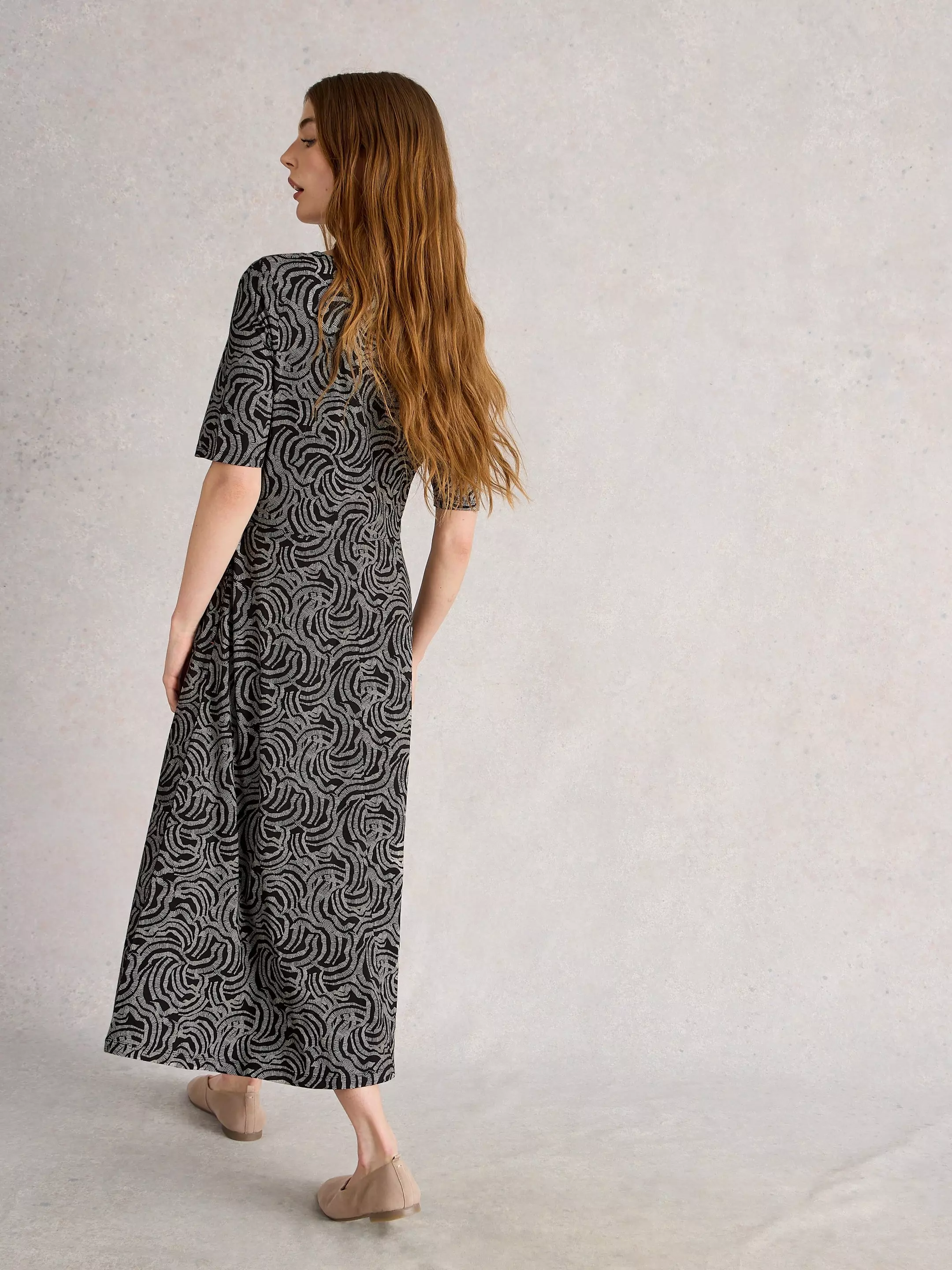 Madeline Jersey Short Sleeve Midi Dress 5 Madeline Jersey Short Sleeve Midi Dress