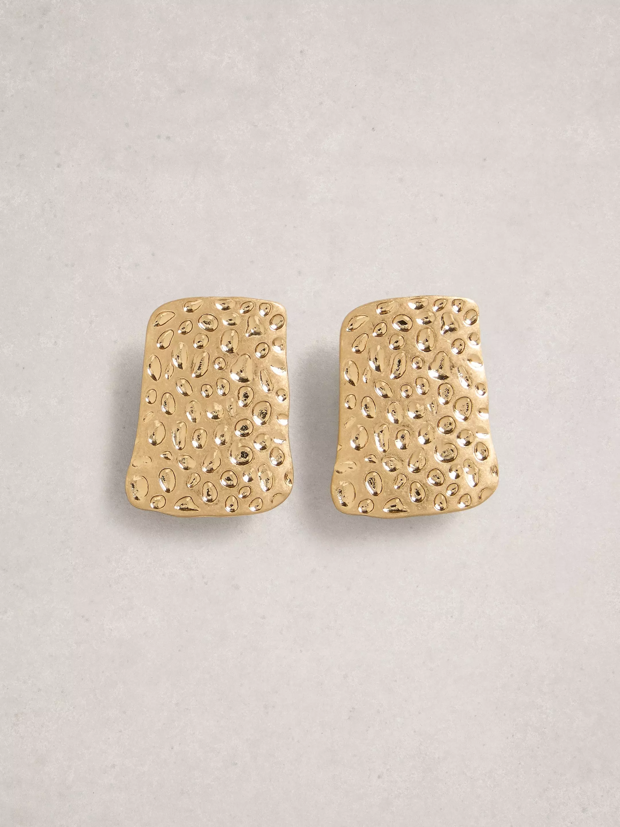 Mia Textured Stud Earring