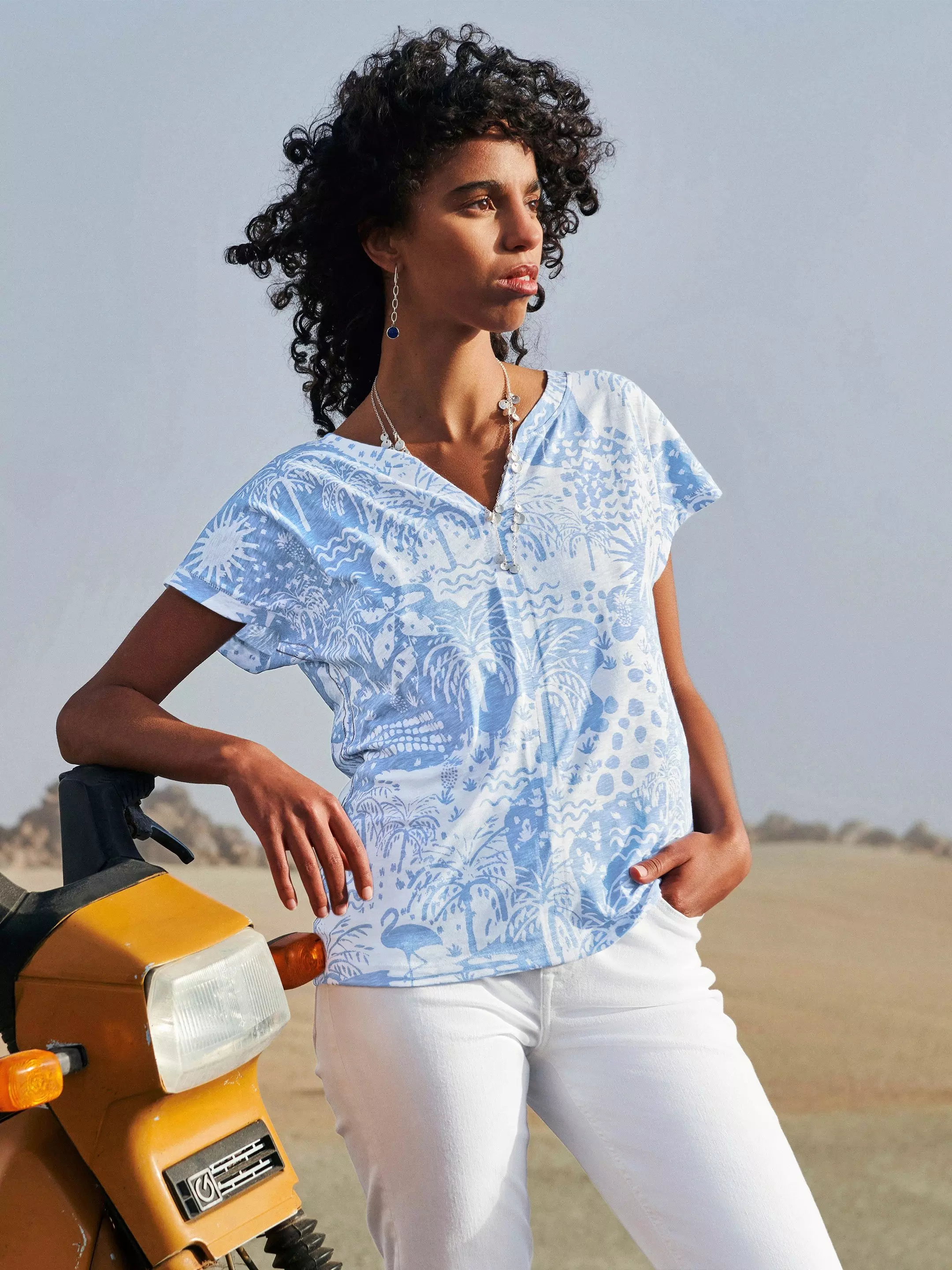 NELLY PRINT TEE 9 NELLY PRINT TEE